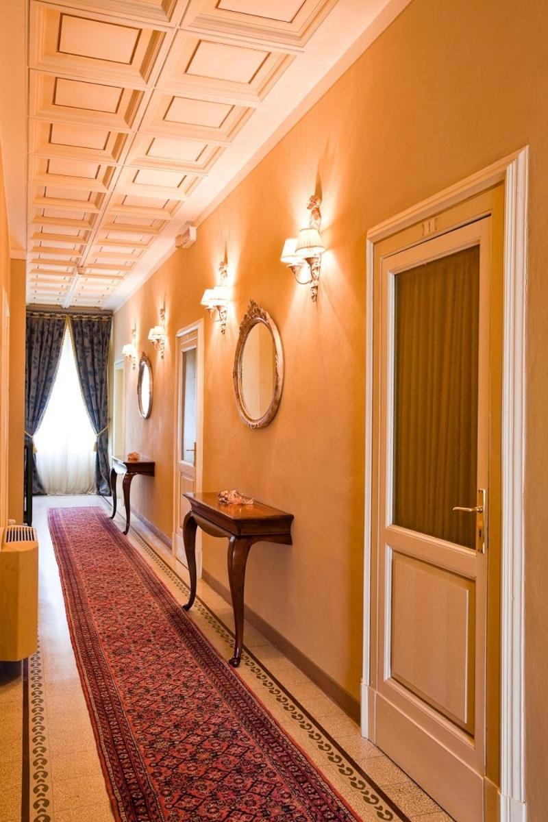 กาสเตลโล ดิ มอนเตโจเว Hotel ฟาโน ภายนอก รูปภาพ